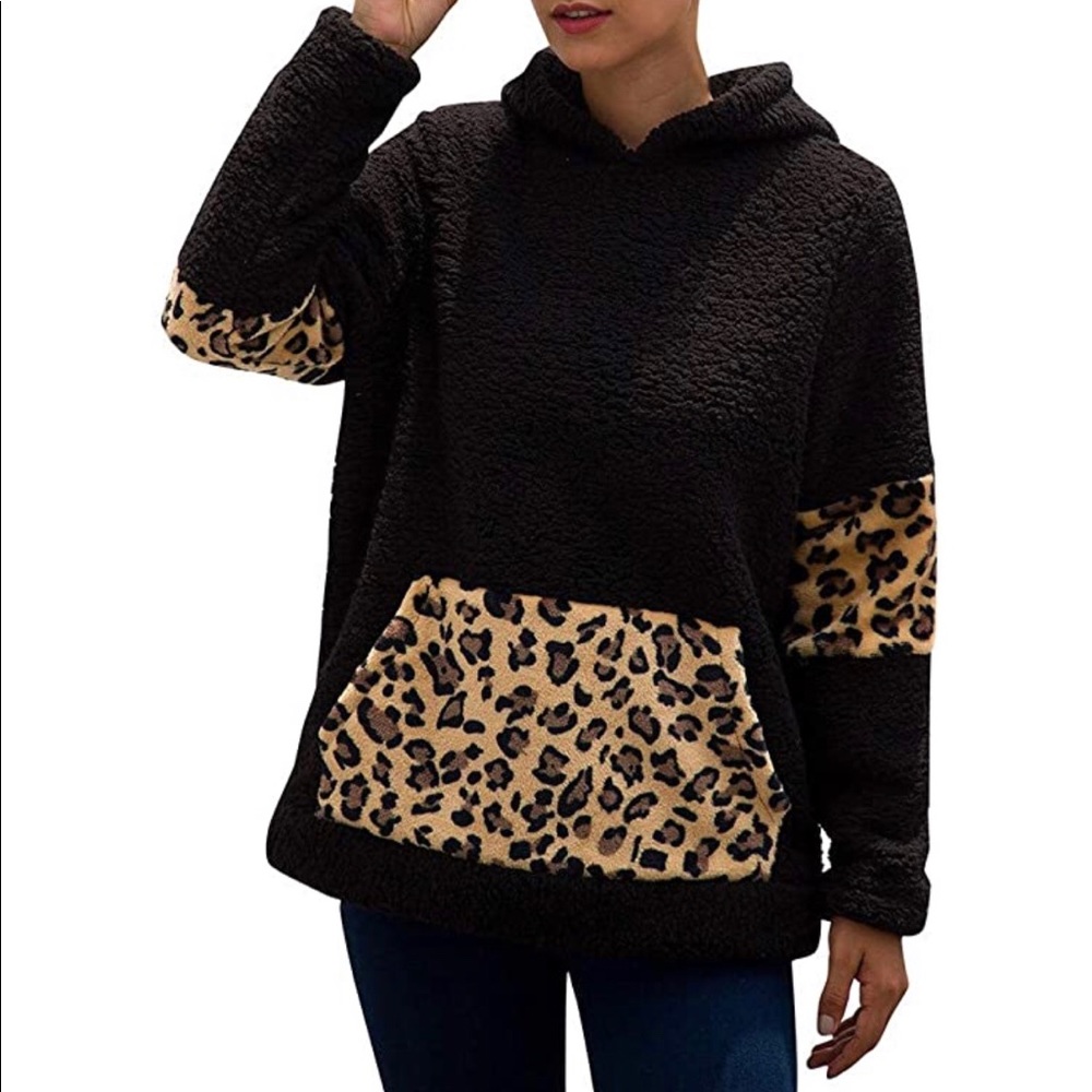 Clearance Leopard Print Plush Hoodie - Picture 4 of 5